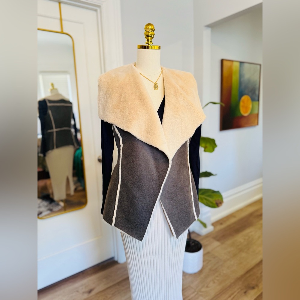 Chelsea28 Cream and Gray Vest